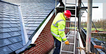 Roofing Contractors in Timmins & Matheson